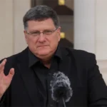 اسکات ریتر (Scott Ritter) – افسر سابق اطلاعات مارینز آمریکا و تحلیلگر