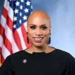 آیانا پرسلی 150x150